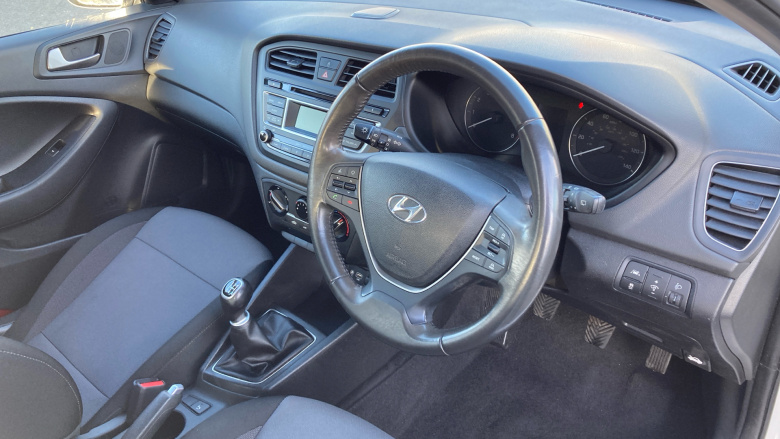 Hyundai i20 1.2 SE 5dr Petrol Hatchback